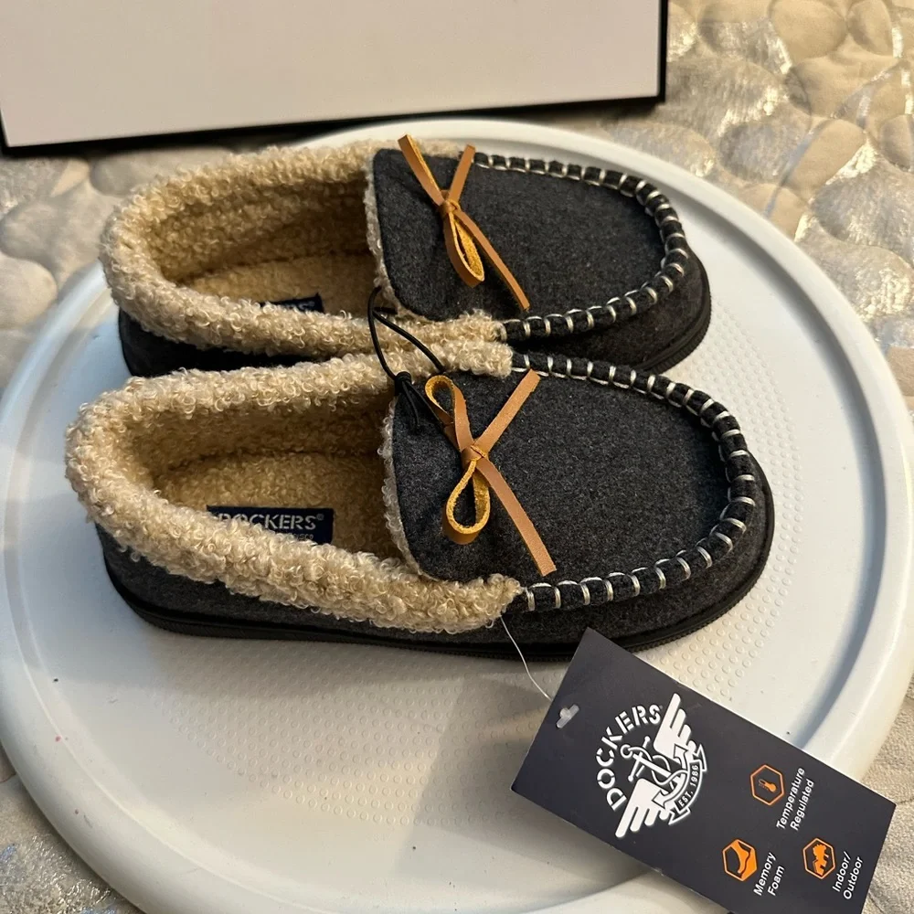 🆕Kid Dockers Slippers